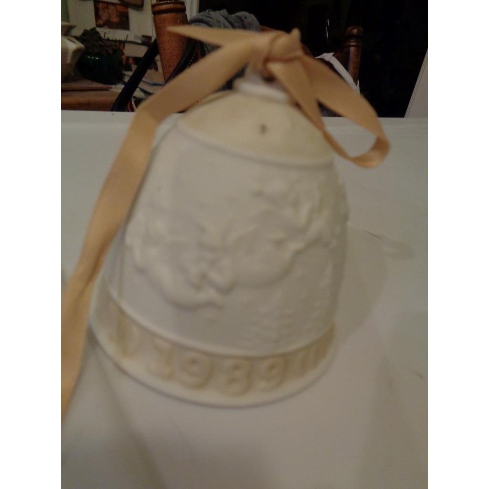 Lladro Christmas Bell Ornament 1989 Angels Ceramic Porcelain Collectible